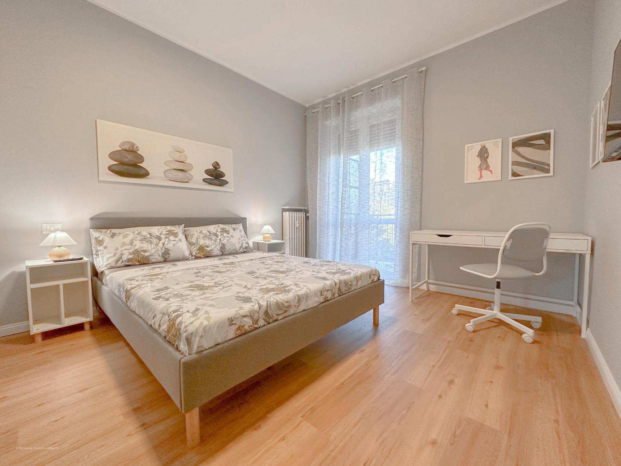 Torre 24 - Luxury Naviglio Suite Милано Екстериор снимка